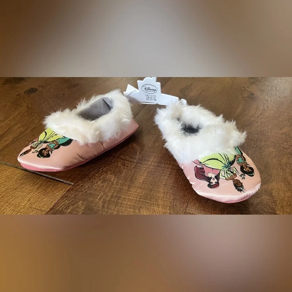NWT Disneys faux fur princess slippers 3 sizes 9/10 11/12 2/3